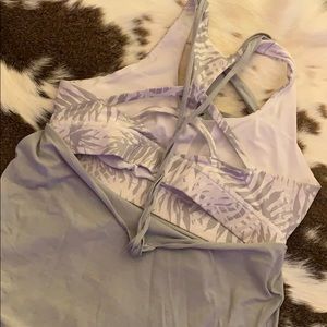 Lululemon tank